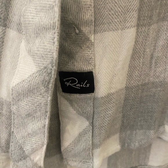 Rails Hunter plaid button down-white & grey - Picture 4 of 4